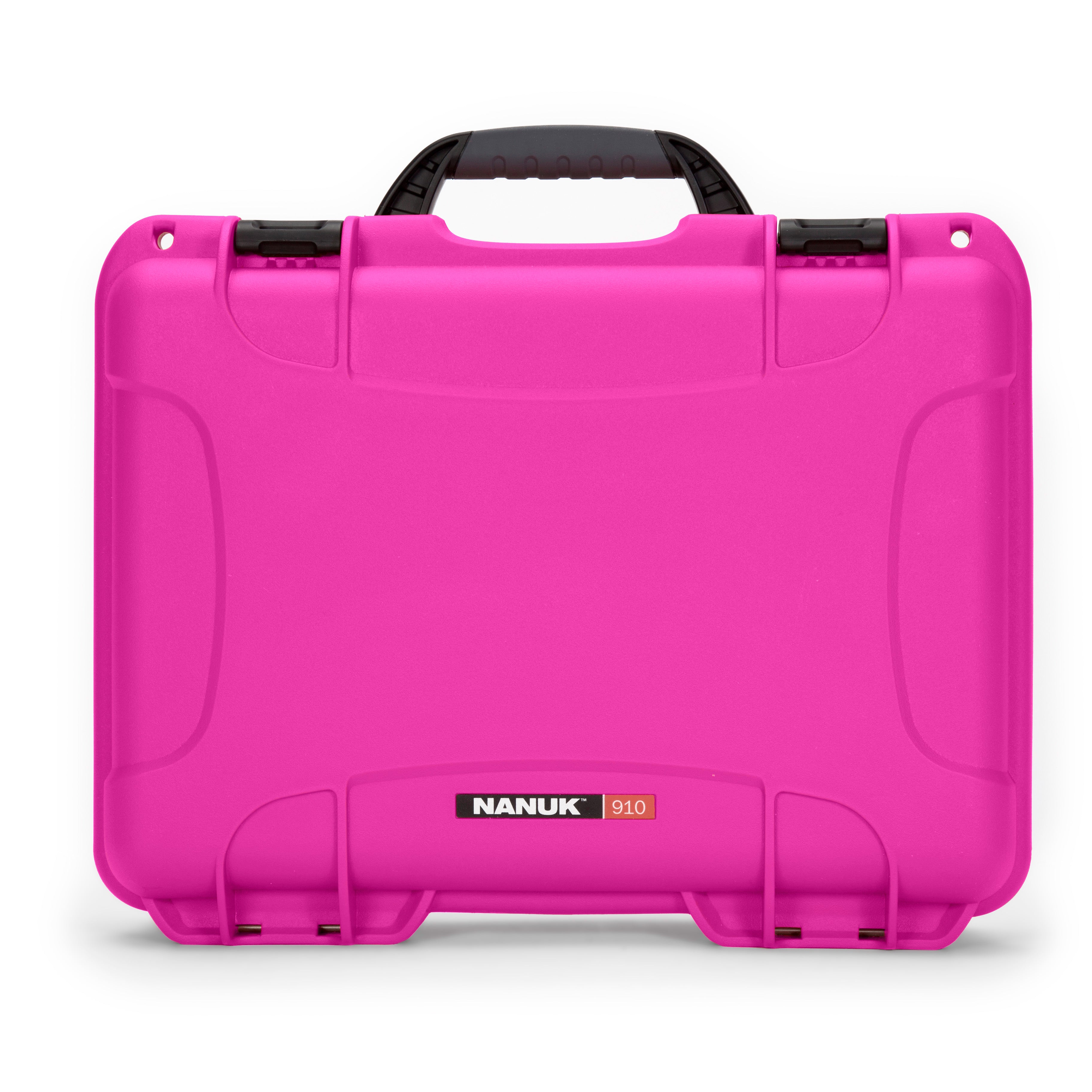 Voorkant van een NANUK 910 Roze op een witte achtergrond Voorkant van een NANUK 910 Roze op een witte achtergrond