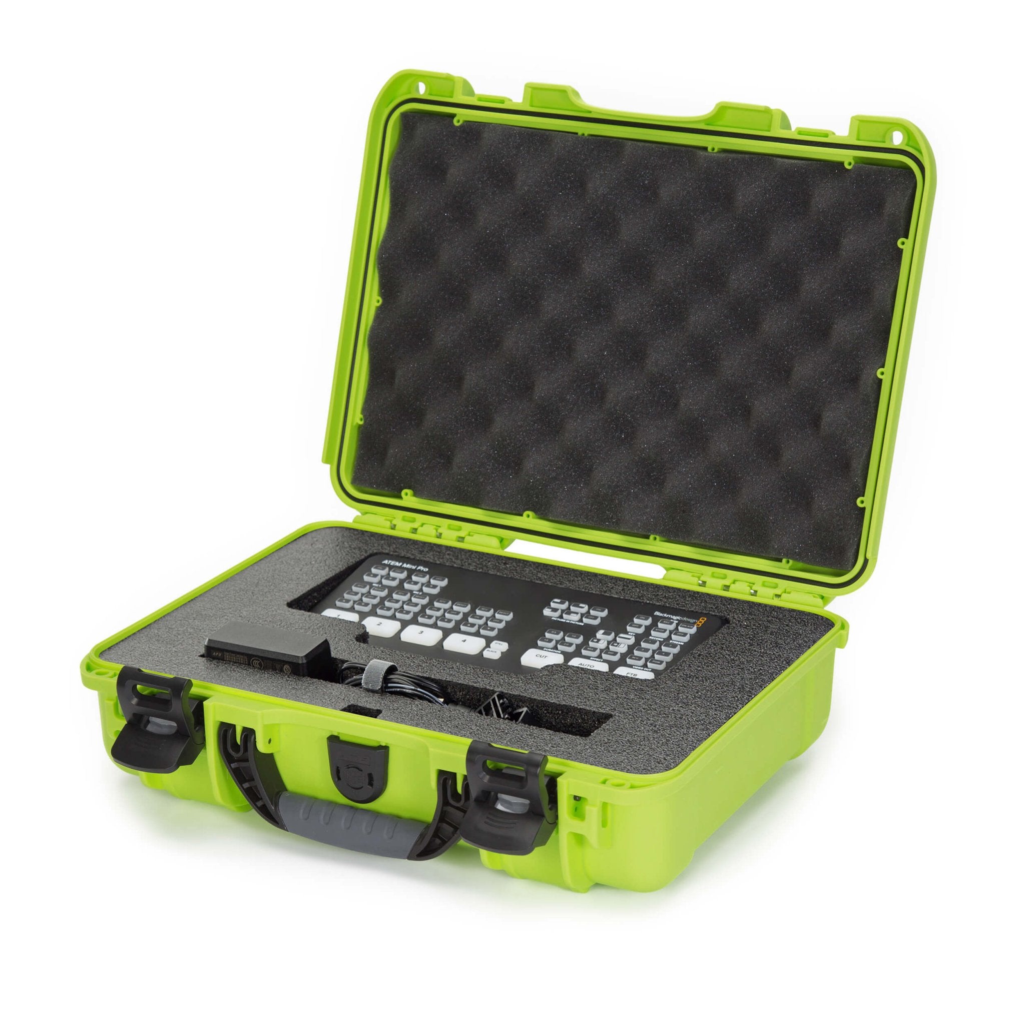 NANUK 910 for Blackmagic® Design ATEM Mini Pro - Camera Case - NANUK Europe NANUK 910 for Blackmagic® Design ATEM Mini Pro - Camera Case - NANUK Europe
