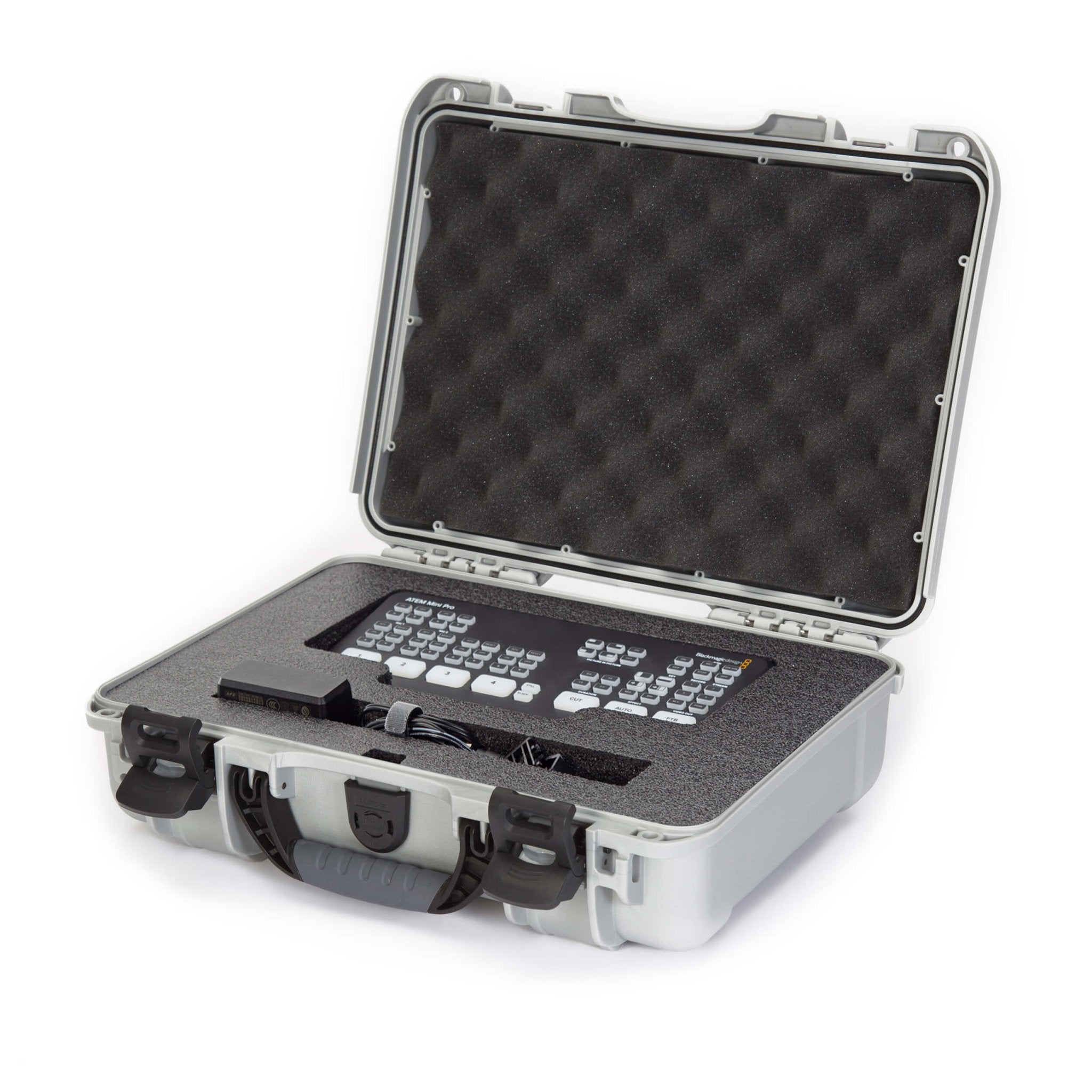 NANUK 910 for Blackmagic® Design ATEM Mini Pro - Camera Case - NANUK Europe NANUK 910 for Blackmagic® Design ATEM Mini Pro - Camera Case - NANUK Europe