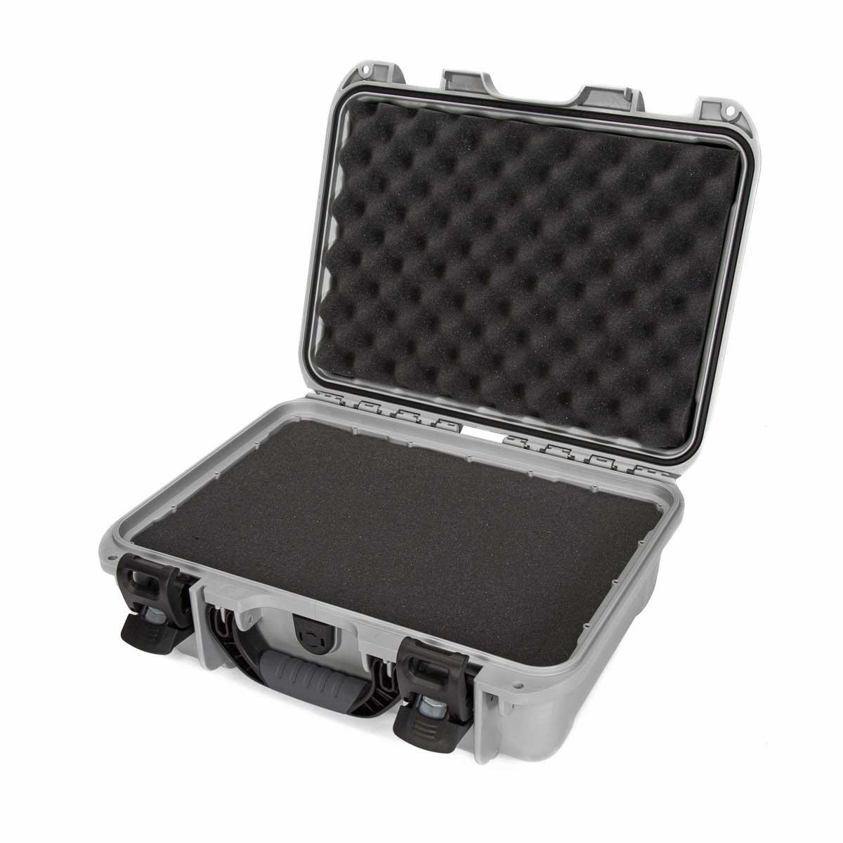 NANUK 920 reconditionné - Orange ou Graphite - Nanuk Valise - NANUK Europe NANUK 920 reconditionné - Orange ou Graphite - Nanuk Valise - NANUK Europe