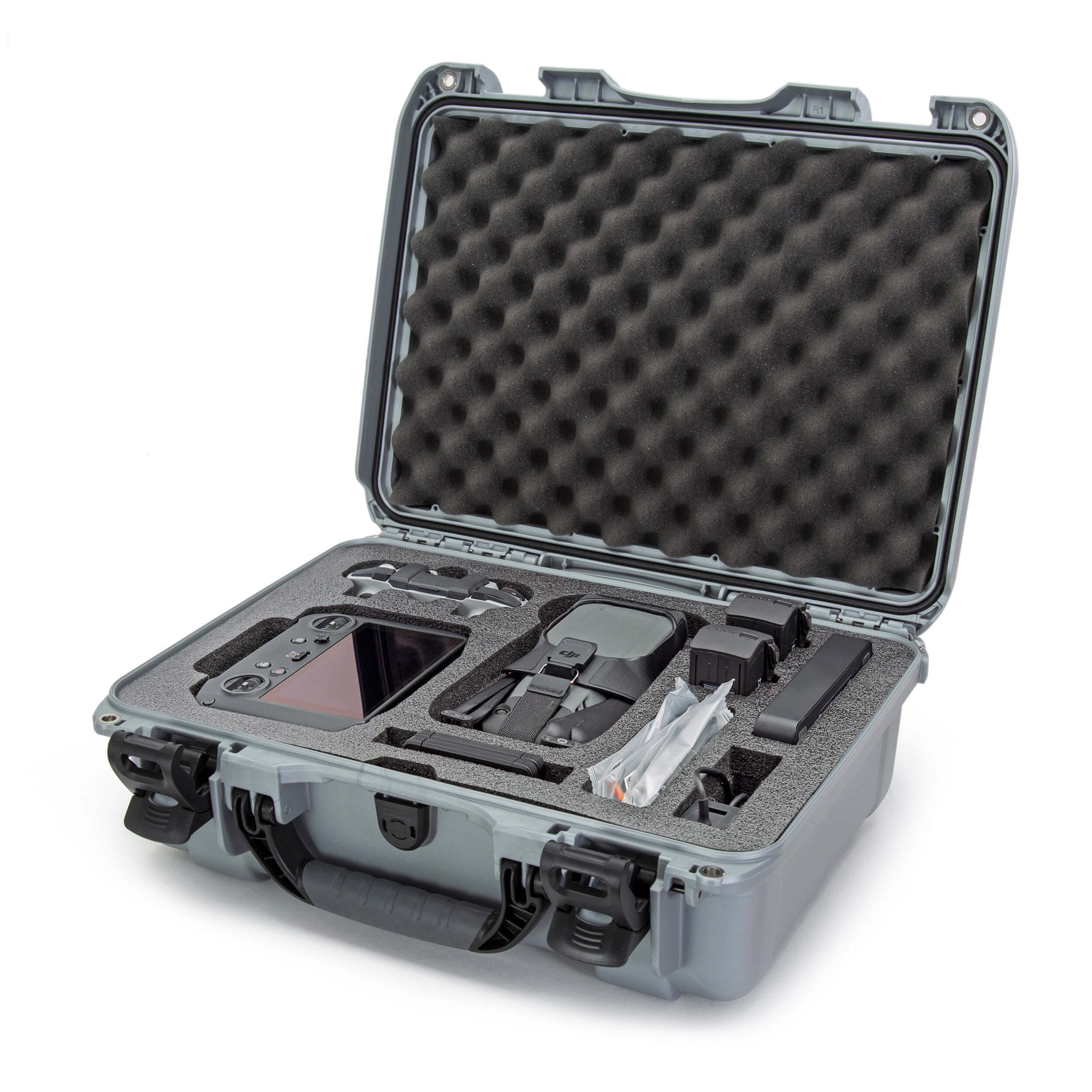 NANUK 925 for DJI™ Mavic 3 Fly More / Cine Premium Combo - Drone Case - NANUK Europe NANUK 925 for DJI™ Mavic 3 Fly More / Cine Premium Combo - Drone Case - NANUK Europe