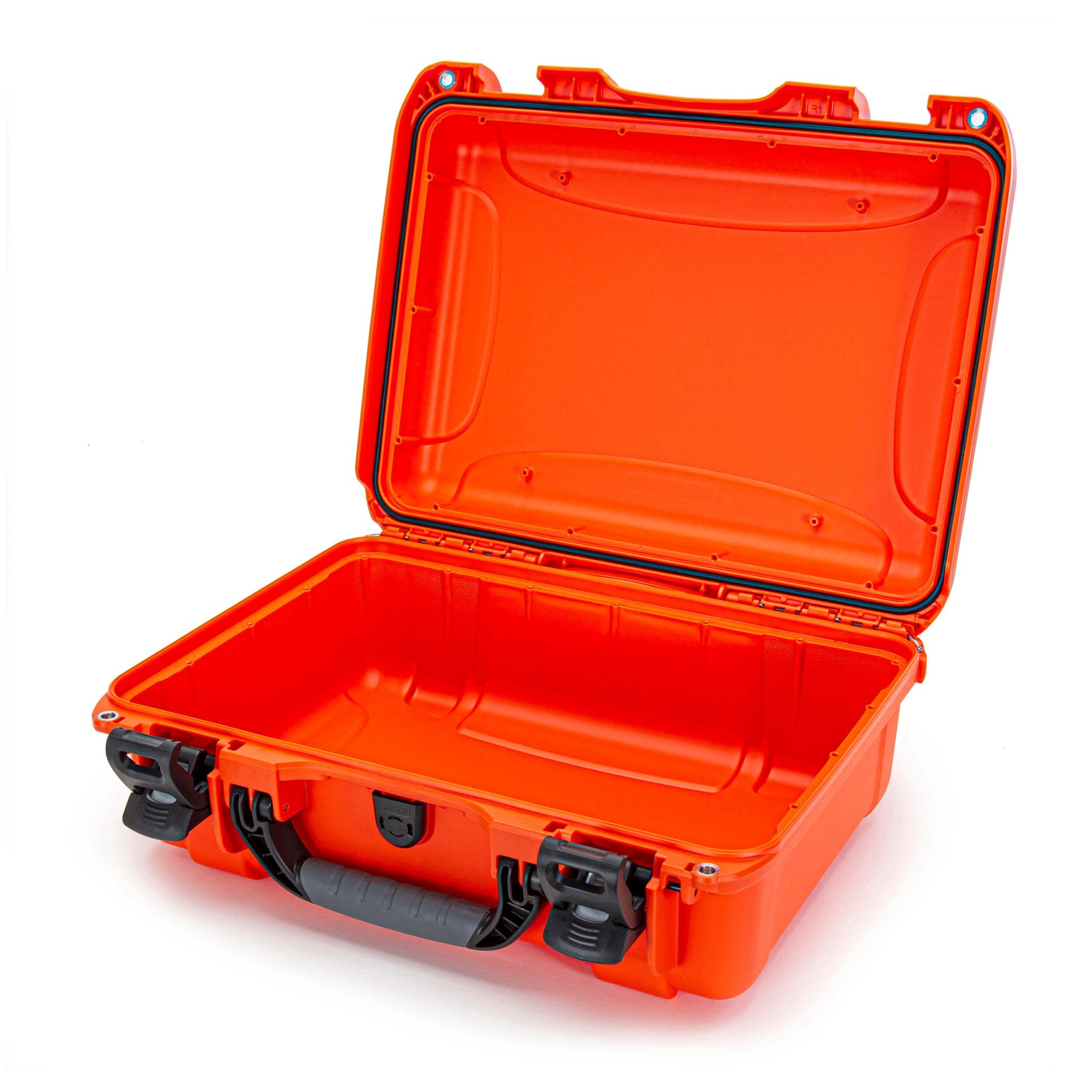 NANUK 925 Refurbished - Schwarz und Olive - Nanuk valise - NANUK Europe NANUK 925 Refurbished - Schwarz und Olive - Nanuk valise - NANUK Europe