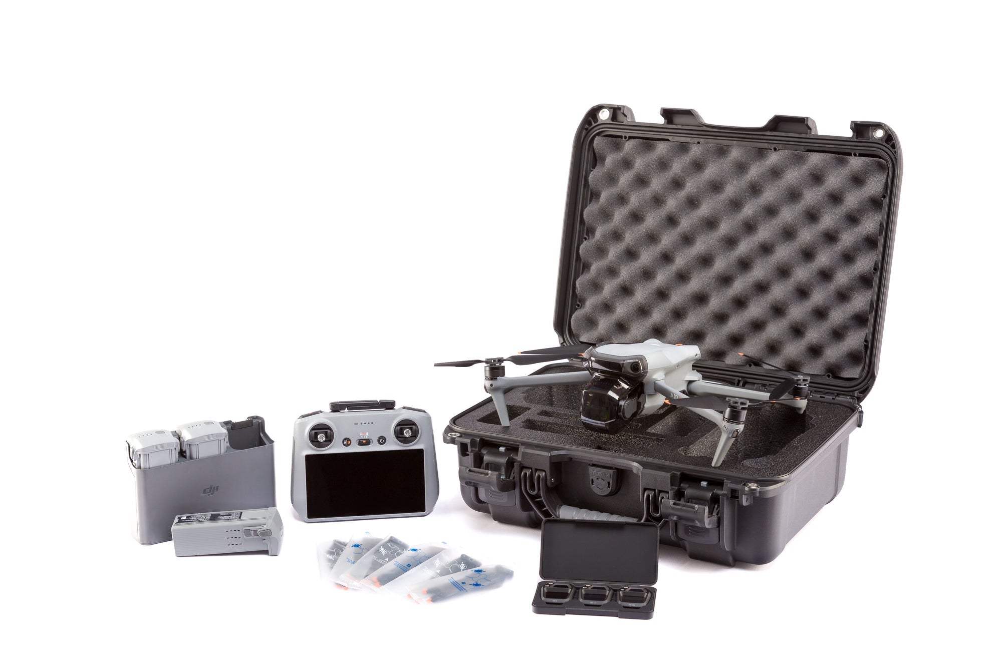 Nanuk 920 DJI Air 3S Fly More Combo Black angle de vue avec drone et accessoires