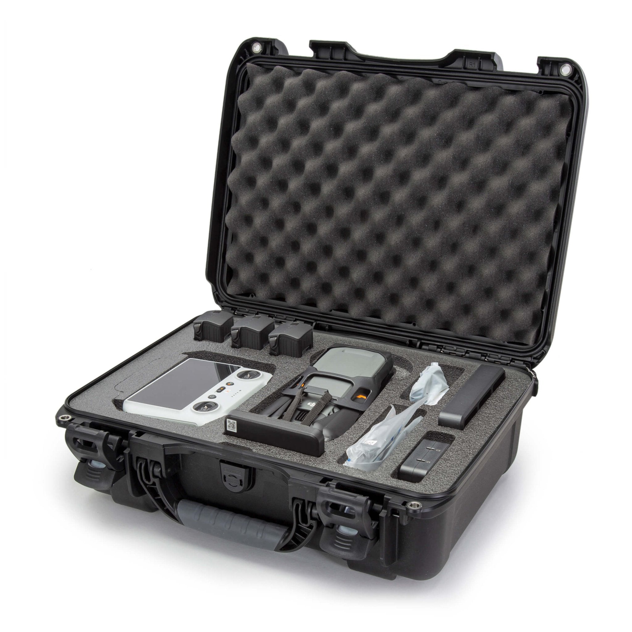 NANUK 925 For DJI™ Mavic 3 Pro FLY MORE / CINE PREMIUM COMBO - Drone Case - NANUK Europe
