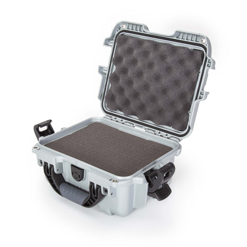 NANUK 905  Silber / Würfelschaum