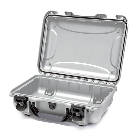 NANUK 923  Silber / Leer